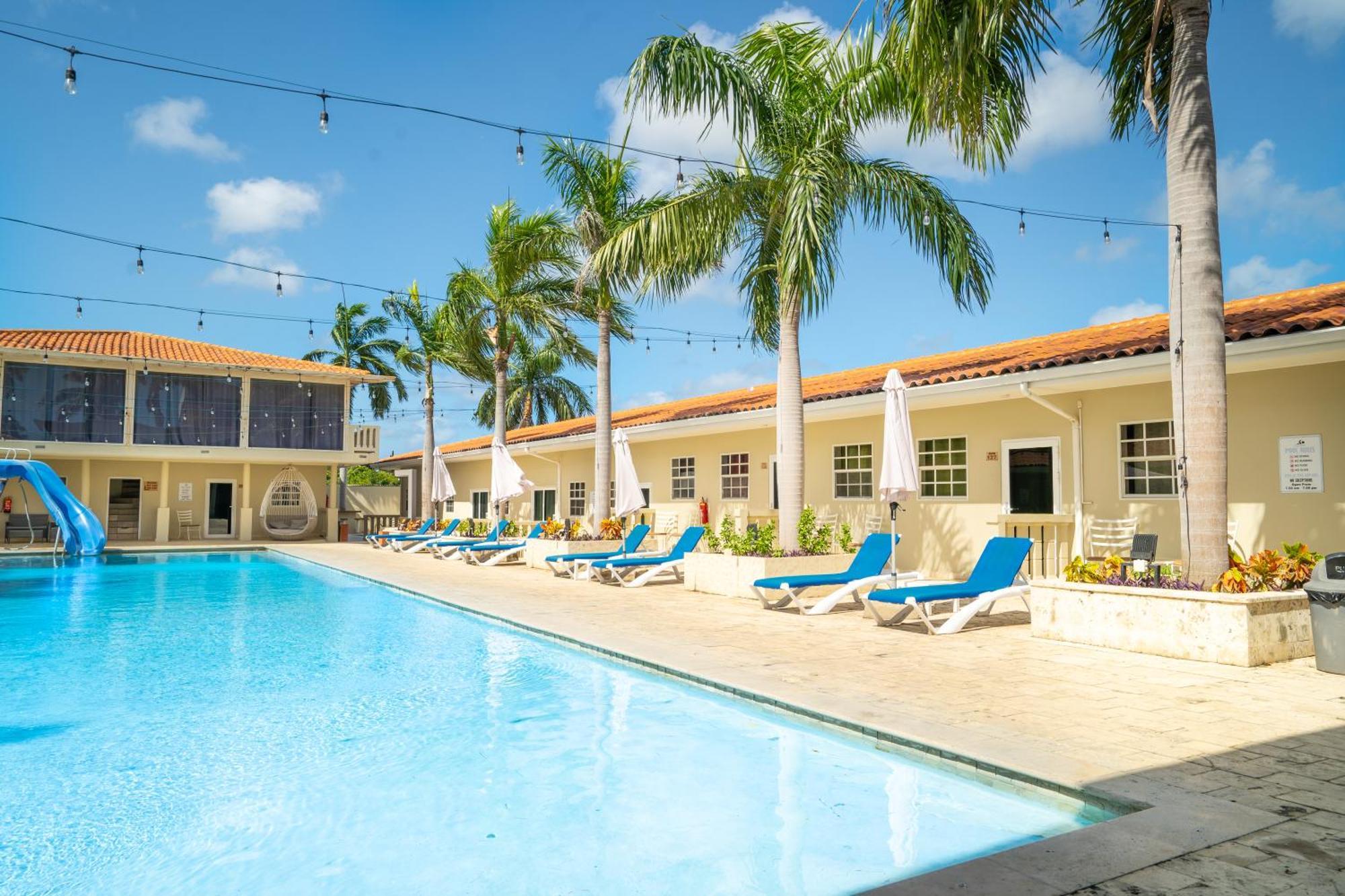 Delynne Boutique Hotel Willemstad Bagian luar foto