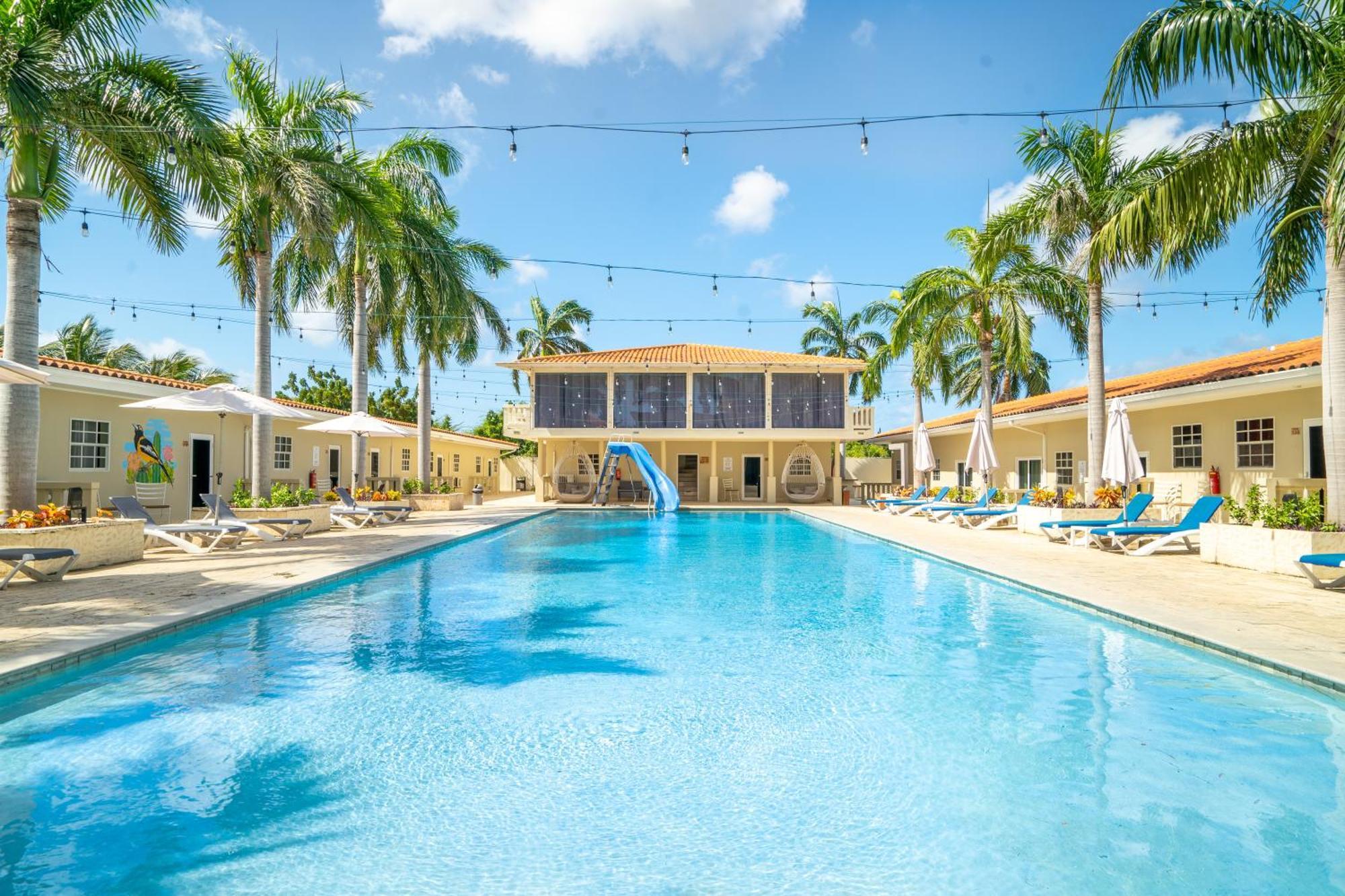 Delynne Boutique Hotel Willemstad Bagian luar foto