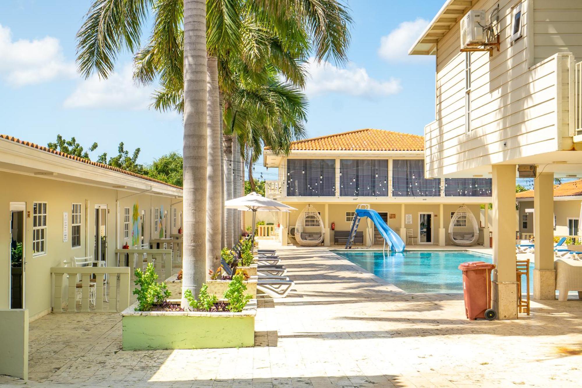 Delynne Boutique Hotel Willemstad Bagian luar foto