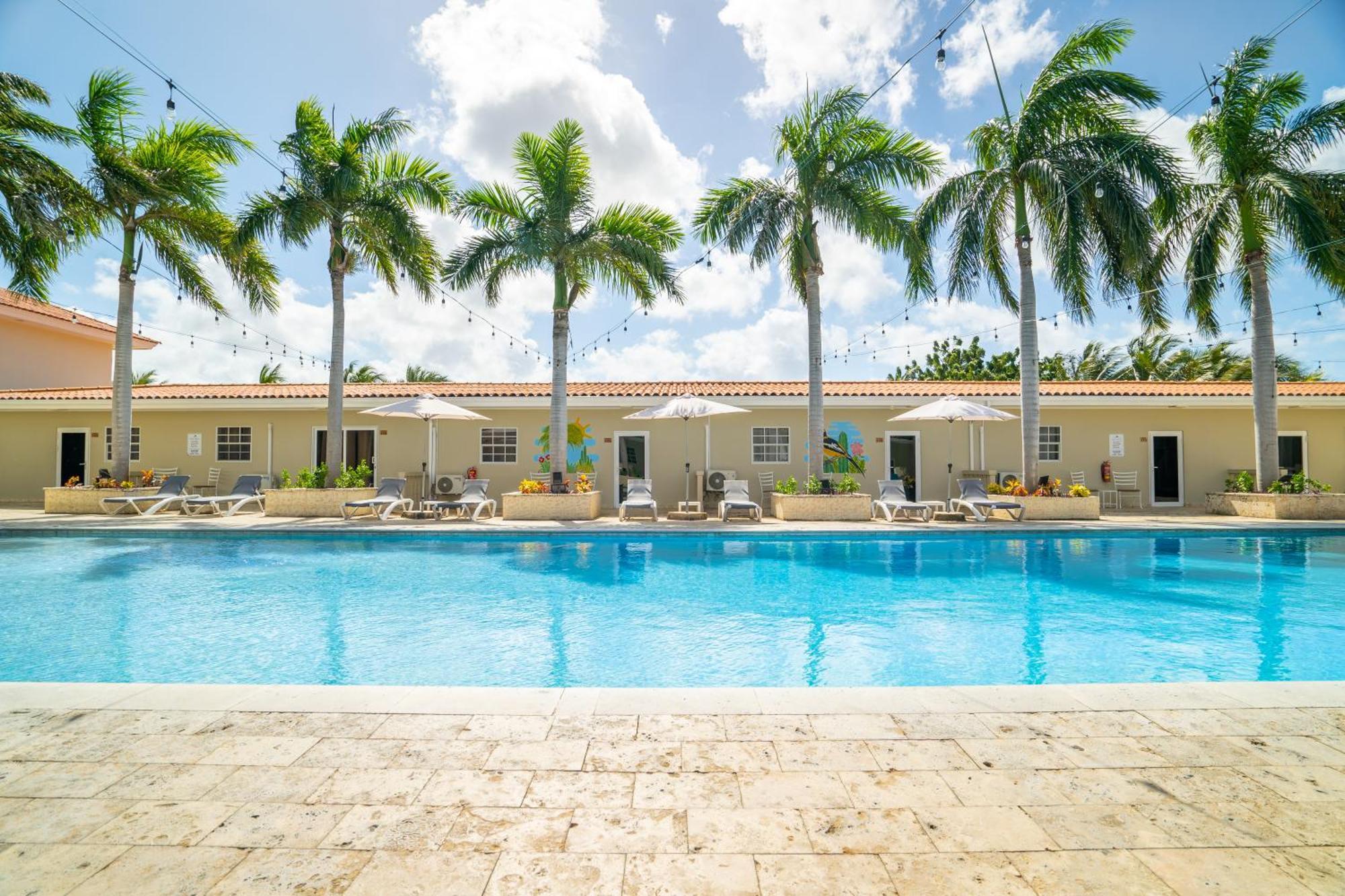 Delynne Boutique Hotel Willemstad Bagian luar foto