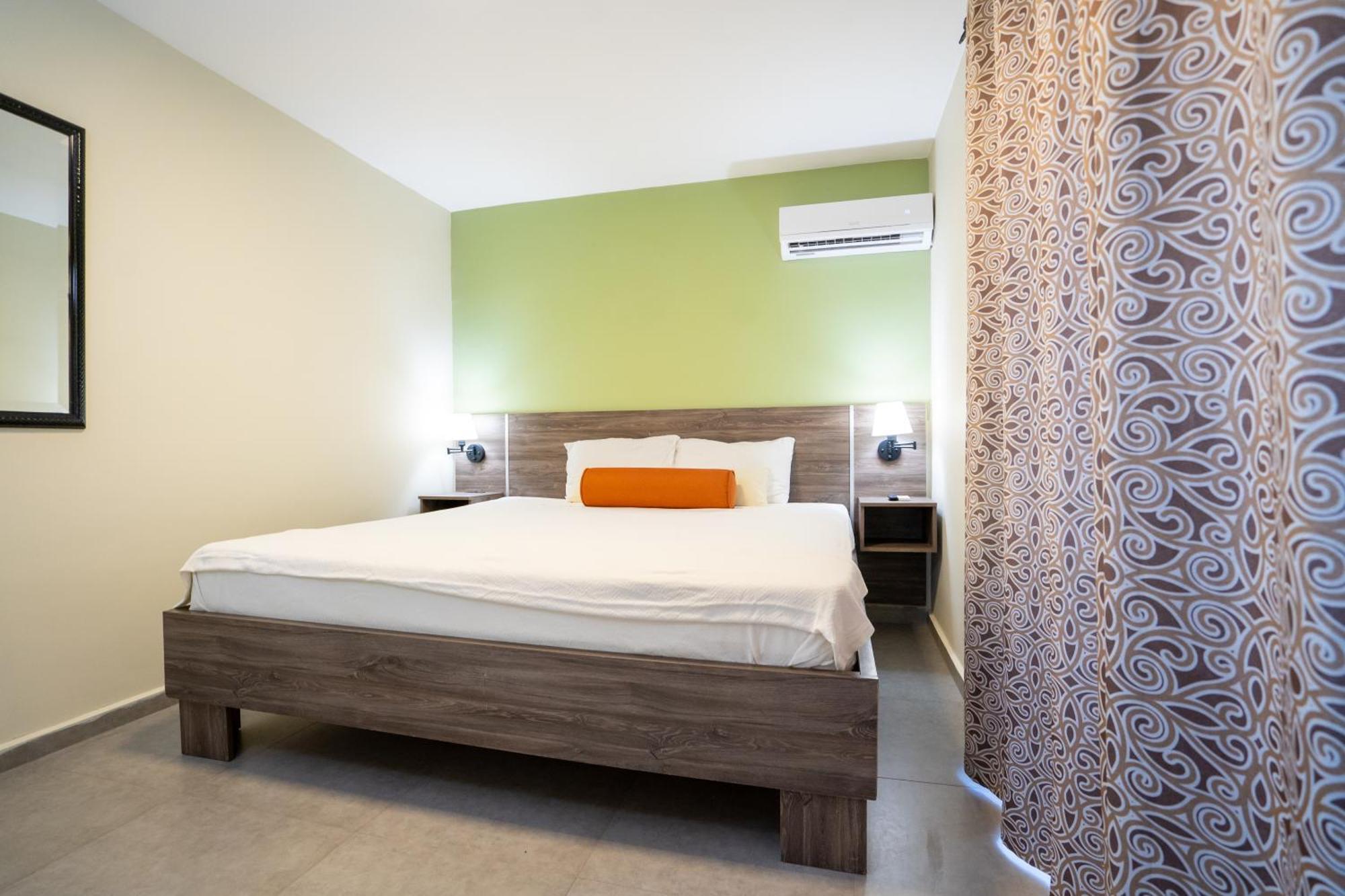 Delynne Boutique Hotel Willemstad Bagian luar foto