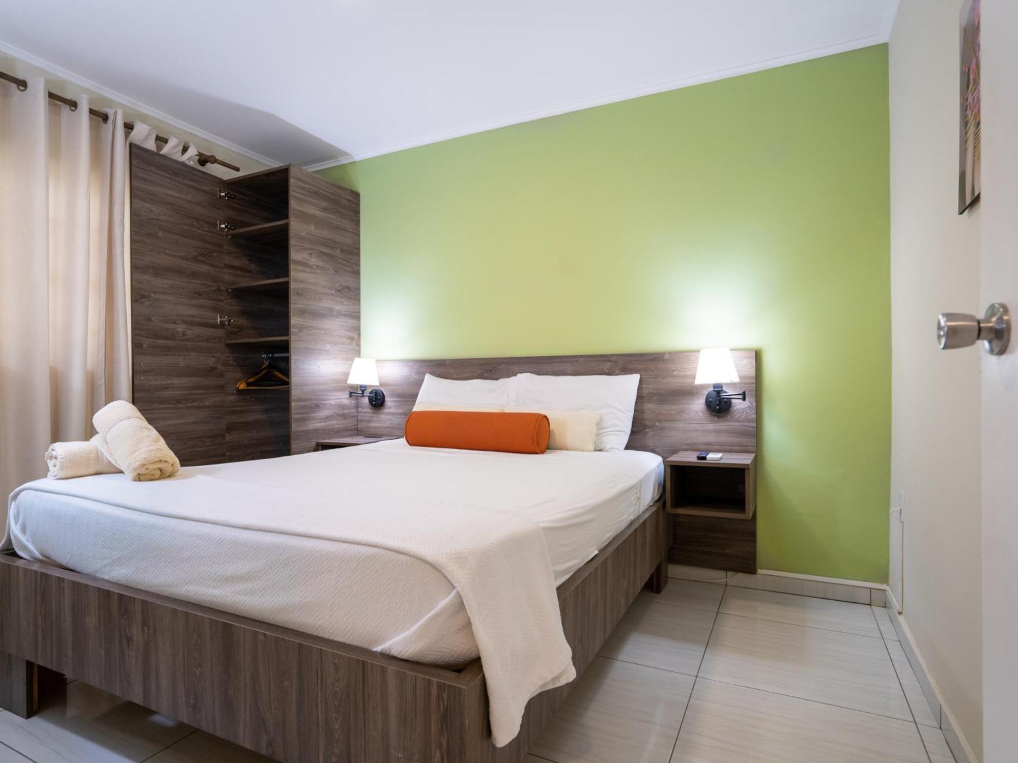 Delynne Boutique Hotel Willemstad Bagian luar foto